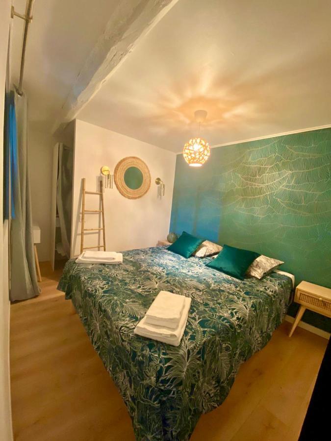 Rue Marceau Cogolin Apartment Exterior photo