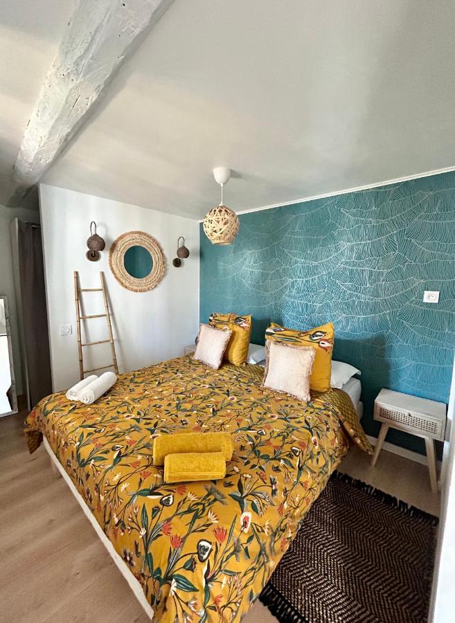 Rue Marceau Cogolin Apartment Exterior photo